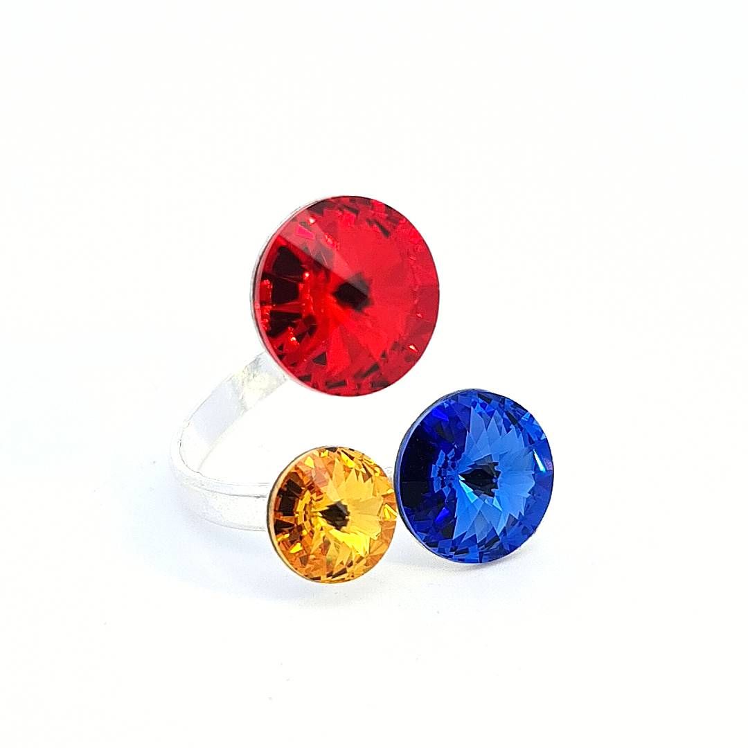 Triple cocktail ring in sterling silver with red, yellow and blue crystals