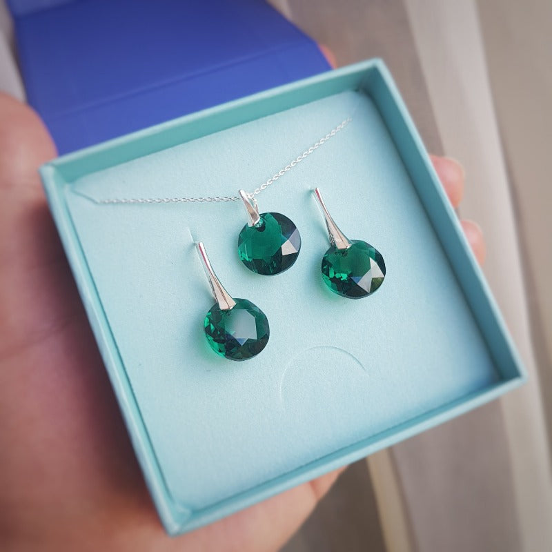 Emerald green silver jewellery set, Earrings and Necklace Jewellery Set, Magpie Gems Jewellery Cork Ireland in gift box