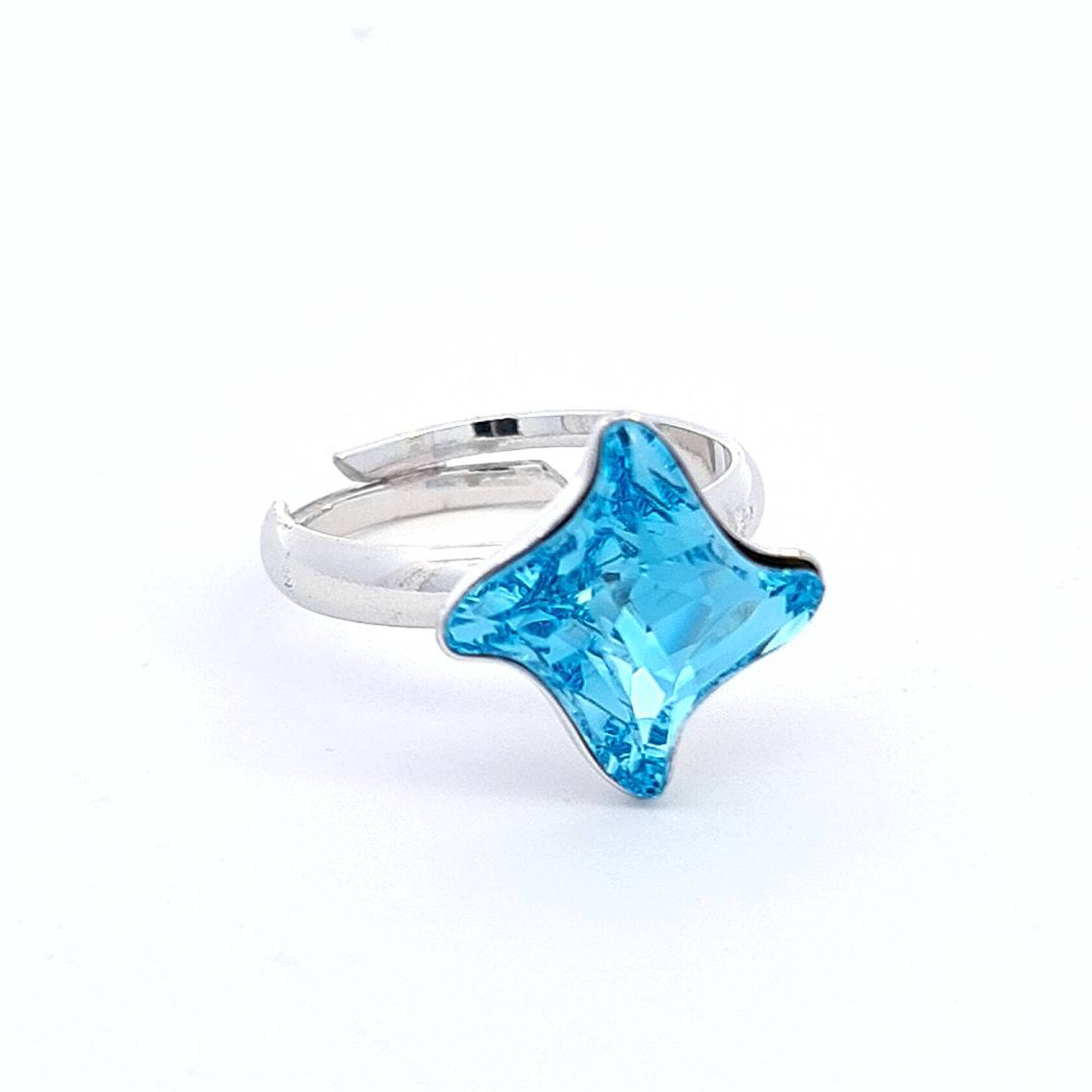 Aquamarine Solitaire Ring in Silver - Twister Sky