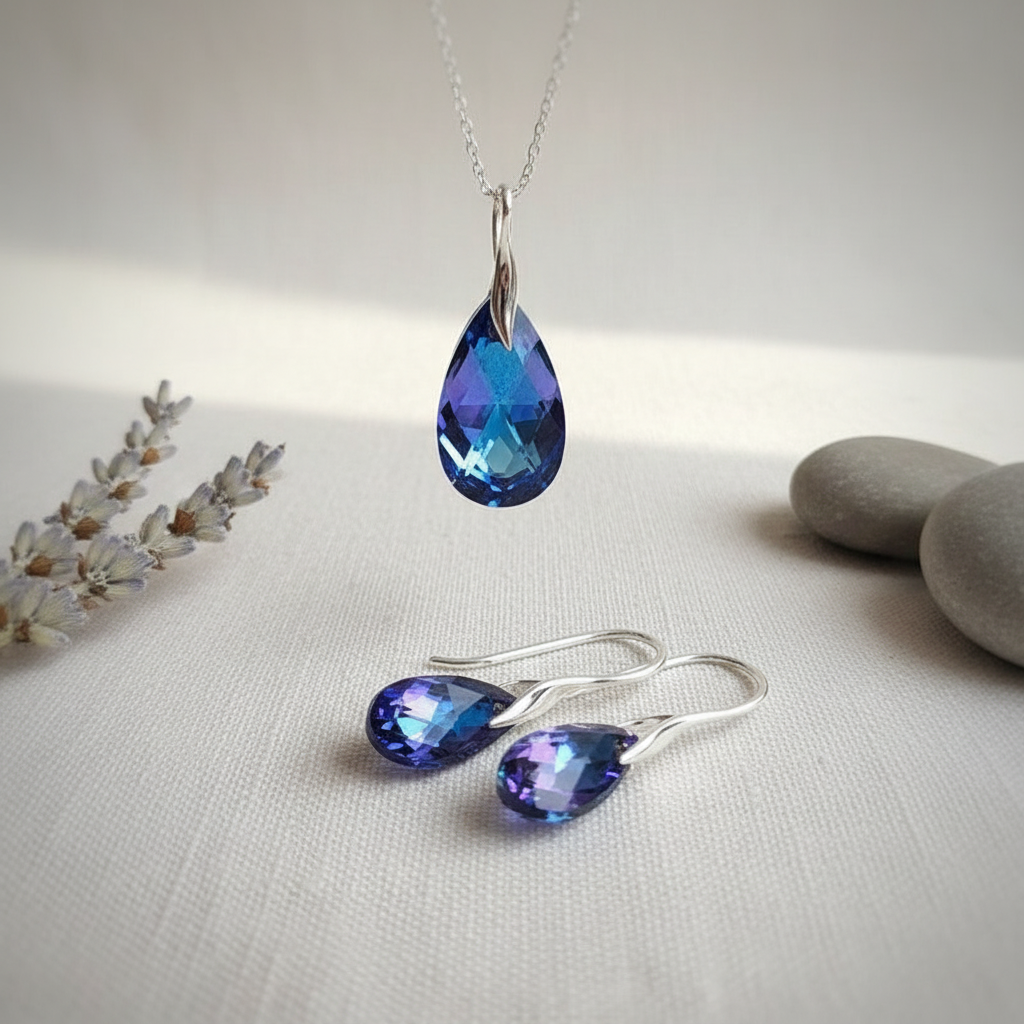 Crystal teardrop earrings and pendant necklace set