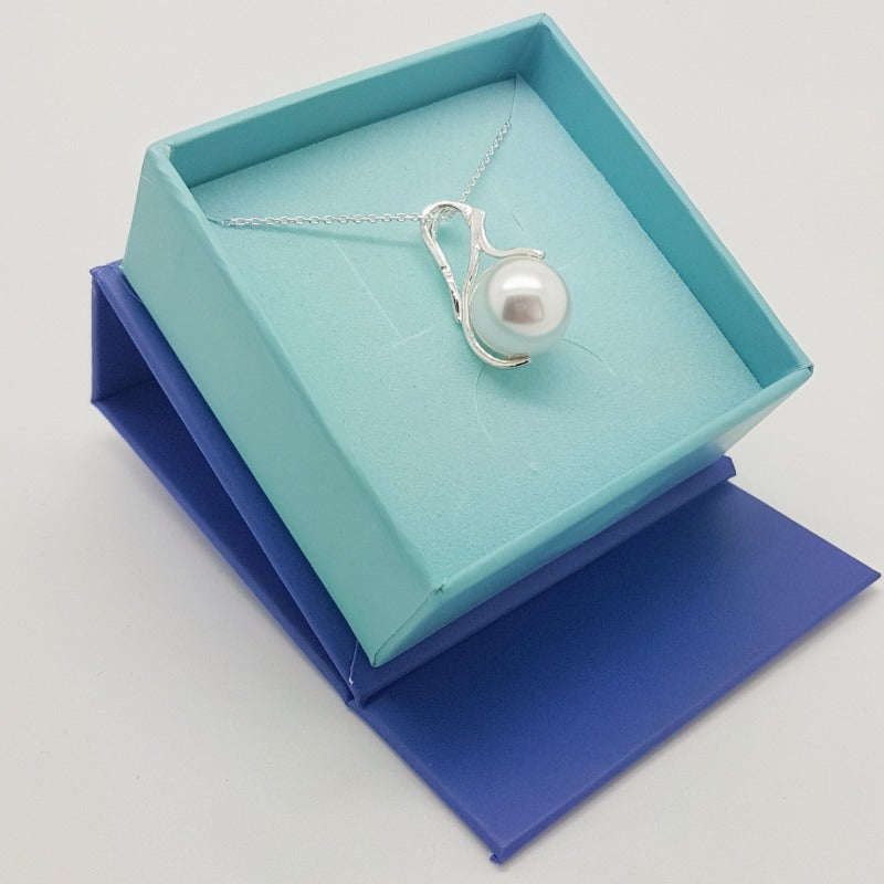 Large White Pearl Jewellery Set in Silver