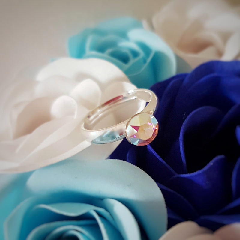 Our top choice for gifting – Mărțișor brooch